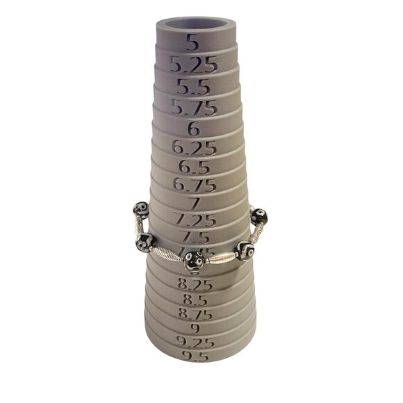 New Brighton Retired Kenya Black/White Marbled Glass Bead Bracelet Adjustable - Picture 4 of 4